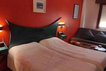 پانسیون Hostal Suetxe
