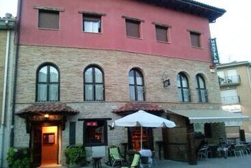 پانسیون Hostal Suetxe