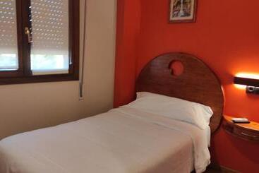پانسیون Hostal Suetxe