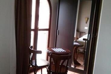 پانسیون Hostal Suetxe