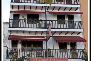 پانسیون Hosteria Verahouse