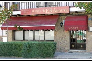 پانسیون Hosteria Verahouse
