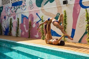 هاستل Selina Secret Garden Lisbon