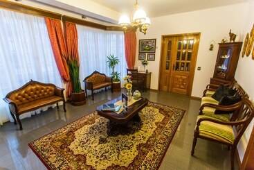 پانسیون Casa Barão Das Laranjeiras