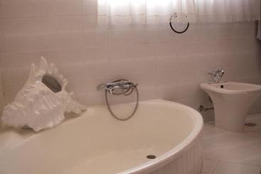 پانسیون Monte Da Ria Guest House