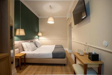 پانسیون Rossio Flh Suites