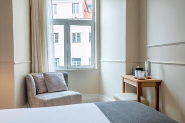 پانسیون Rossio Flh Suites