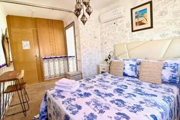 پانسیون Zenit Olhao Bed & Breakfast