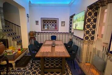 پانسیون Zenit Olhao Bed & Breakfast