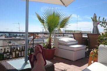 پانسیون Zenit Olhao Bed & Breakfast