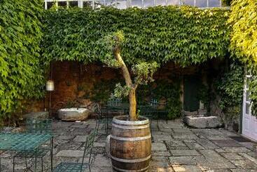 هتل Casa Dos Barros Winery Lodge By Vintage Theory