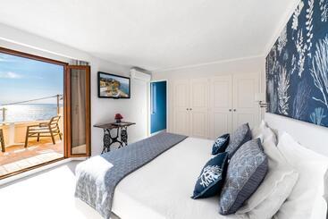 پانسیون Castelo Guest House