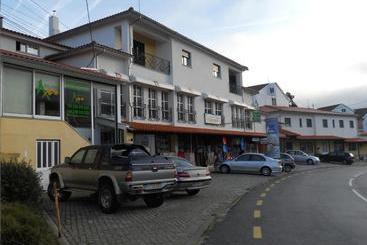 پانسیون Encosta Da Serra