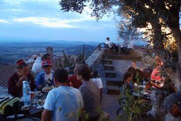 پانسیون Taverna Lusitana