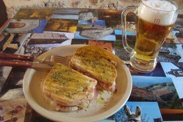 پانسیون Taverna Lusitana