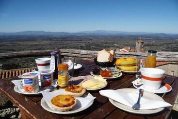 پانسیون Taverna Lusitana