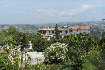 شقة فندقية Residence Ristorante Baobab