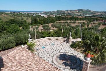 هتل Country House 3quatrì