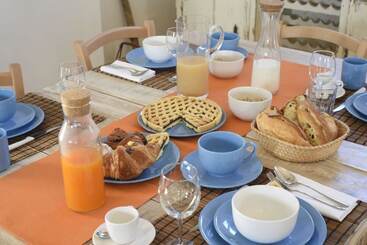 هتل Agrumare Farm Holiday
