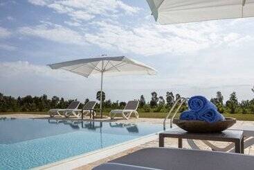 هتل Agrumare Farm Holiday