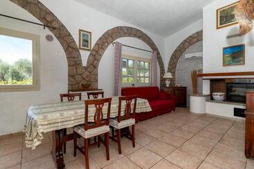 هتل Casale Gli Ulivi