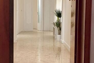 پانسیون The Guesthouse Treviso