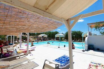 هتل Agriturismo Le Matinelle