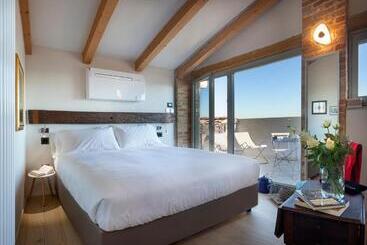 پانسیون Borgese Camere E Suites