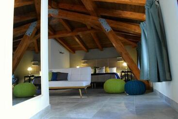 پانسیون Cento Tari' Guest House