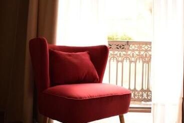 پانسیون Cento Tari' Guest House