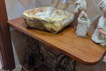 هتل Agriturismo Le Faeta