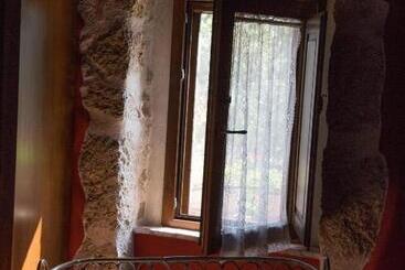 هتل Agriturismo Le Faeta