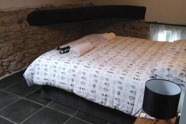 هتل Casina Di Pietra