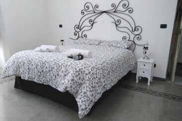 هتل Casina Di Pietra