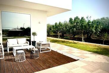 هتل Villa Giadel