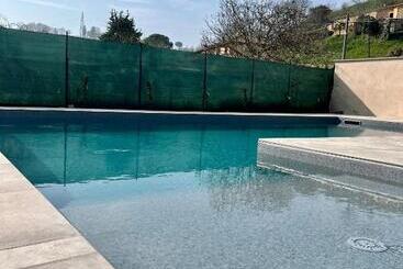 پانسیون Villa Curte Nicia
