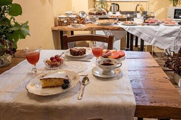 پانسیون Villa Curte Nicia