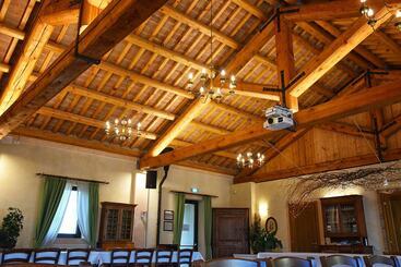 هتل Agriturismo Corte Benetti