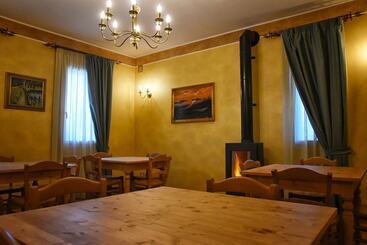 هتل Agriturismo Corte Benetti