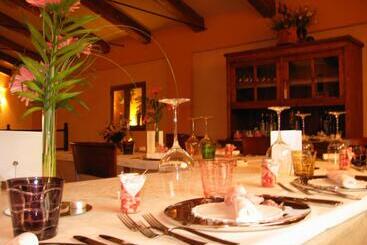 هتل Agriturismo Le Fornase