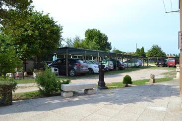 酒店 Eureka Azienda Agrituristica