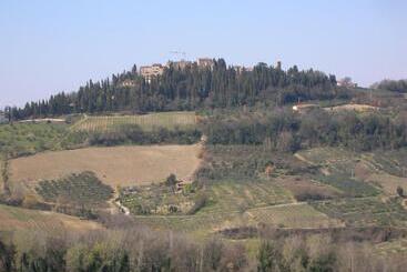 هتل Podere Ghiole