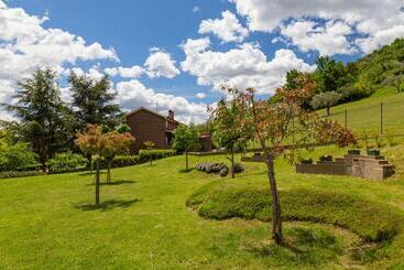 فندق Tenuta Del Daino