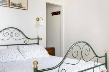 پانسیون Villa Pizzini Mottarone   Restaurant And Rooms