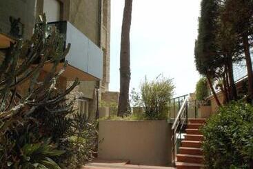 Residence Sole Mare Alaxi Hotels