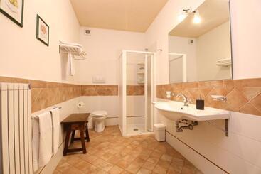 هتل Agriturismo Arlena