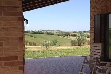 هتل Agriturismo Bio Verde Armonia