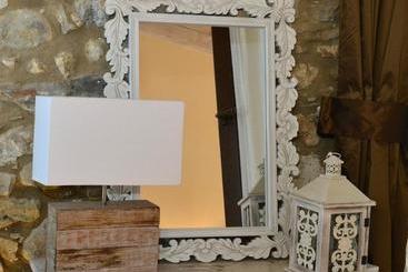 هتل Agriturismo C'era Una Volta