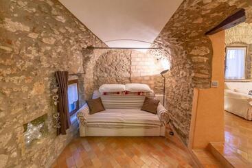 هتل Agriturismo C'era Una Volta