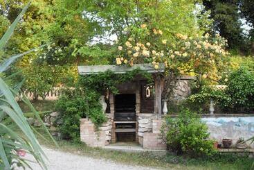 هتل Agriturismo Il Quadrifoglio